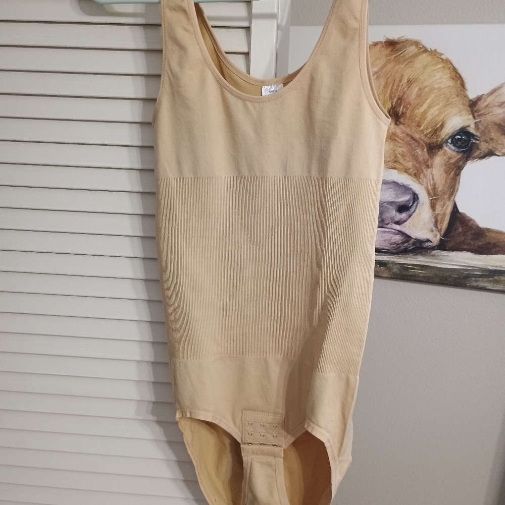 Boutique Full Body Shaperware Color Dark Nude Size M-L